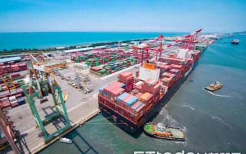 上海疫情下船東運價仍緊守　SCFI本周微跌0.82%　美西平盤、美東微漲